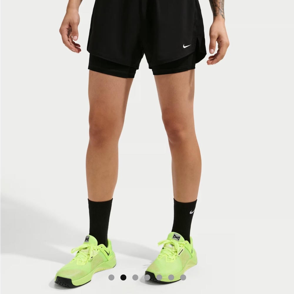 Nike Women's Black 2-in-1 Training Shorts